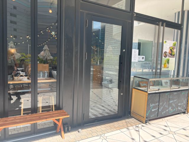 タブレスクック&リビングハウス入口