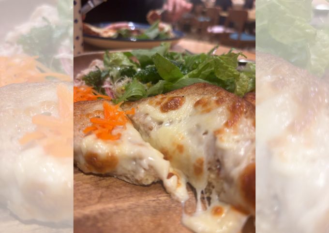 フレンチトーストを切ったところ