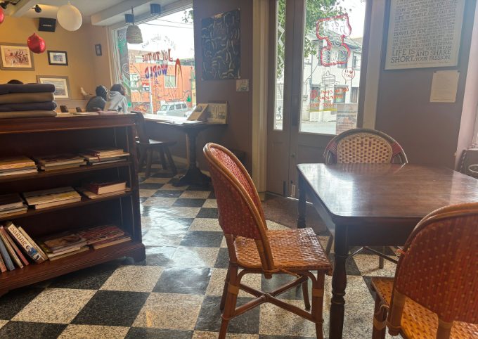 ルーシーズベーカリーの店内