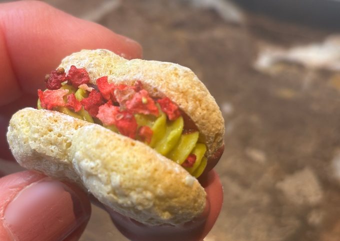 ビスタチオと苺